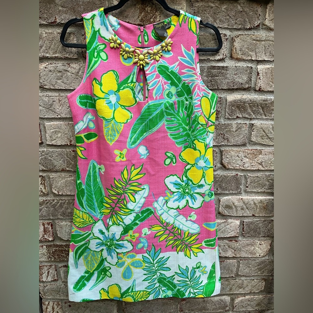 TAYLOR Sleeveless Floral Dress